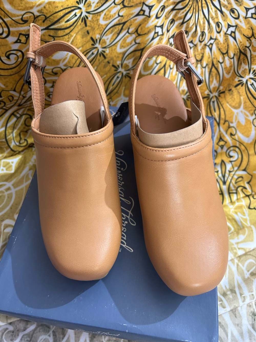 Universal Thread Cognac Tan Platform Slingback Clogs - Picture 2 of 5